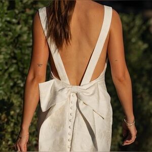 YLLW Caelynn Dress in Ivory size XL